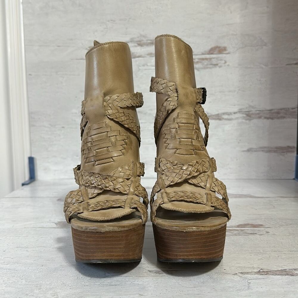 Mia Limited Edition Romanesque Wedge Sandal - Picture 2 of 8